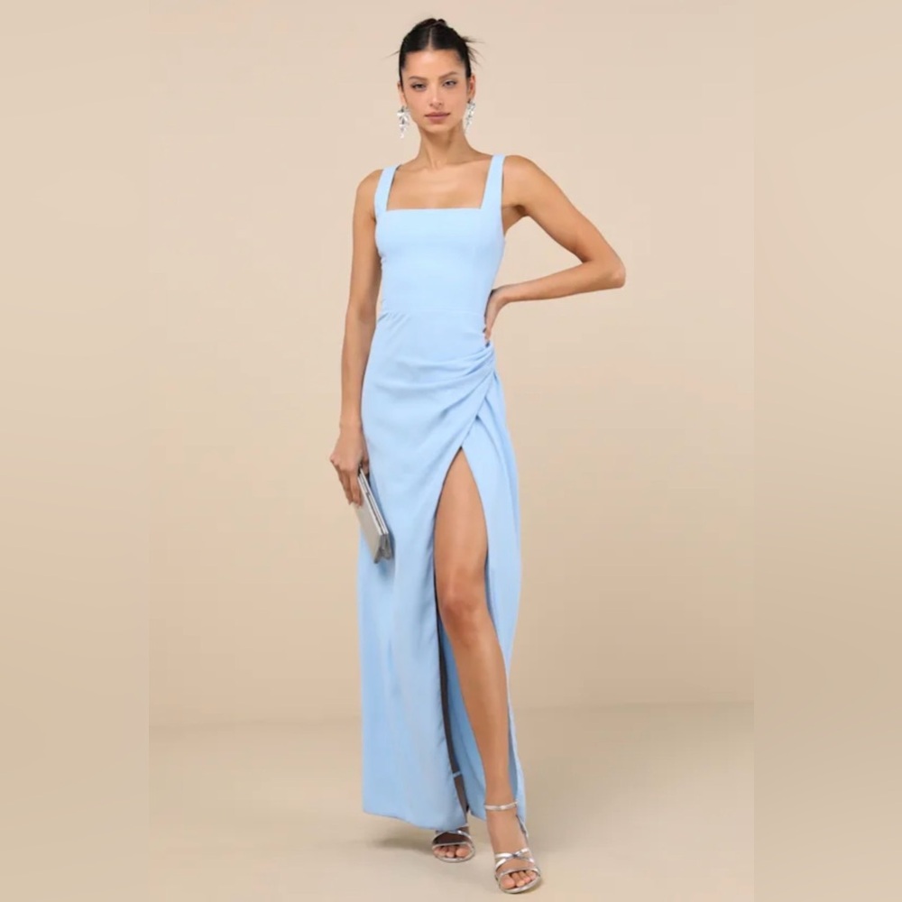 Lulus NWT “Glamorous Disposition” Light Blue Ruched Maxi Dress.  Size Large.